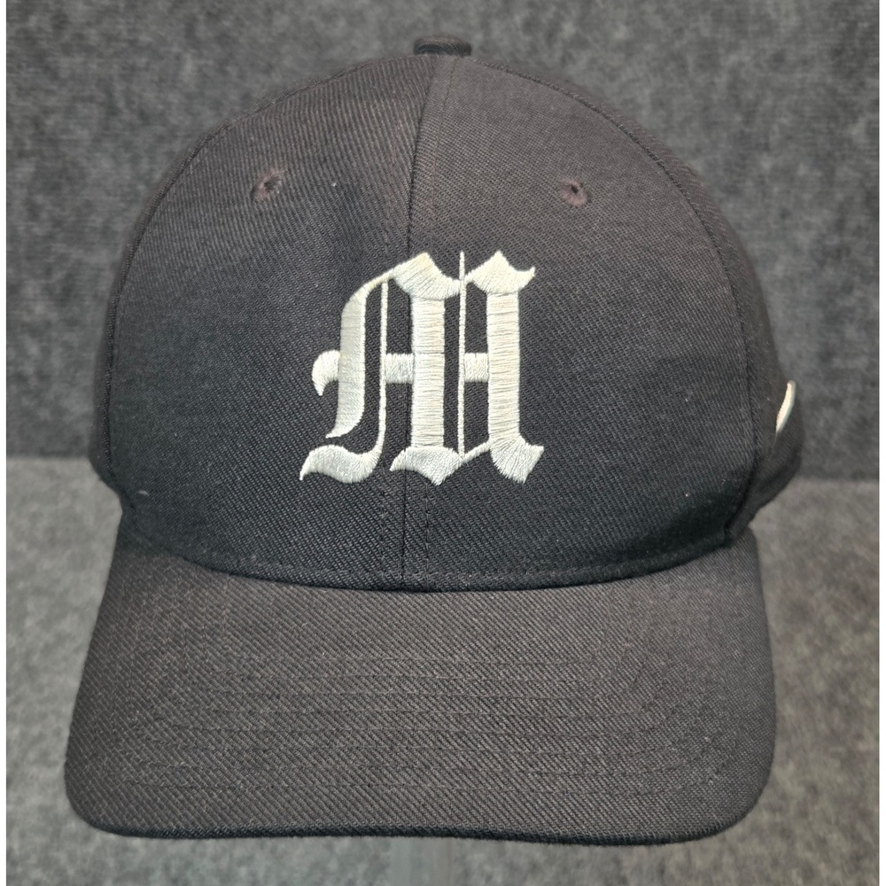 Nike Classic99 Dri-FIT Hat Mens SM Black Old English M Embroidered Swoosh Cap